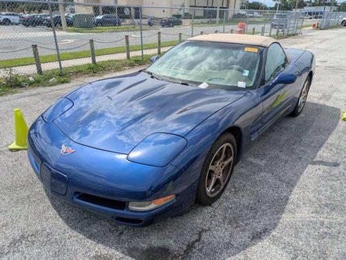 2004 Chevrolet Corvette Base