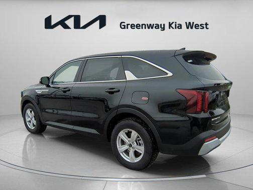 2025 Kia Sorento LX
