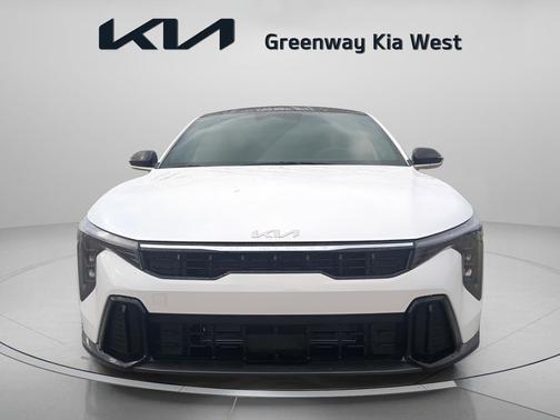 Snow White Pearl 2026 Kia K4 GT-Line