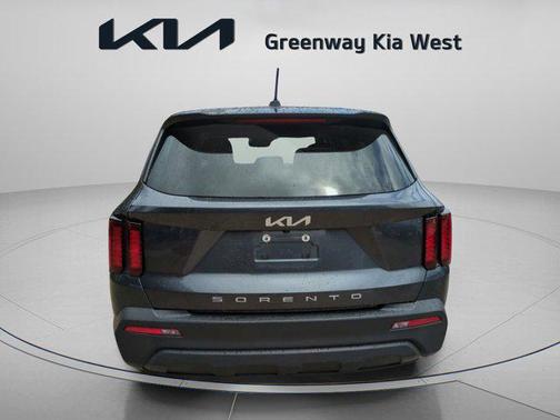 Gravity Grey 2022 Kia Sorento LX