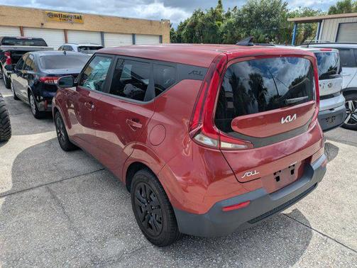 2022 Kia Soul LX