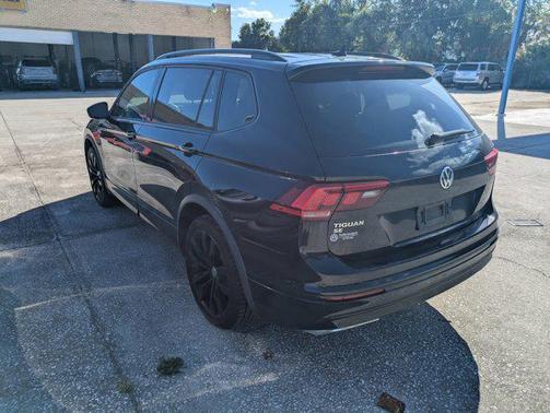2021 Volkswagen Tiguan 2.0T SE R-Line Black