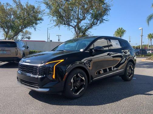 Fusion Black 2027 Kia Sportage SX Turbo