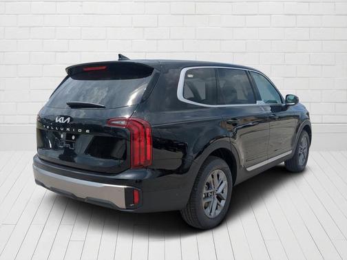 2025 Kia Telluride LX