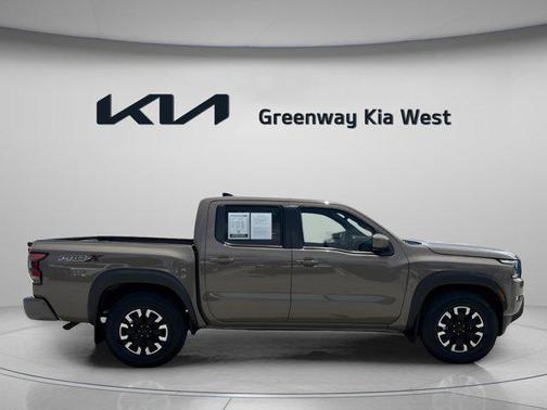 2023 Nissan Frontier PRO-X