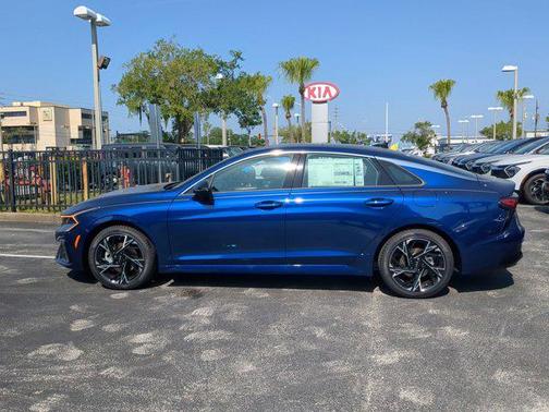 2025 Kia K5 GT-Line