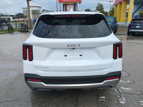 2026 Kia Sorento S