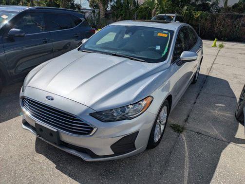 2019 Ford Fusion Hybrid SE