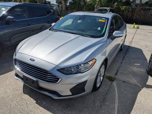 2019 Ford Fusion Hybrid SE
