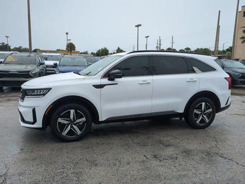 2021 Kia Sorento S