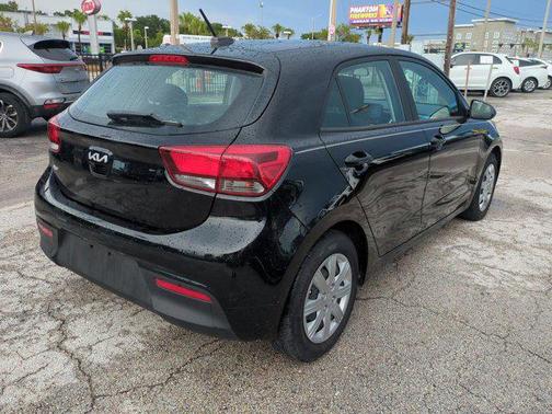 2022 Kia Rio S