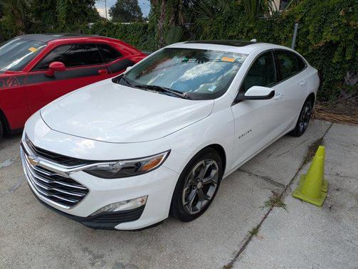 2021 Chevrolet Malibu FWD LT