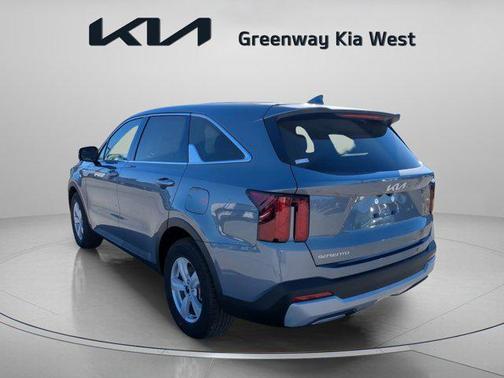 2025 Kia Sorento LX