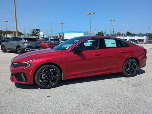 2025 Kia K5 GT-Line