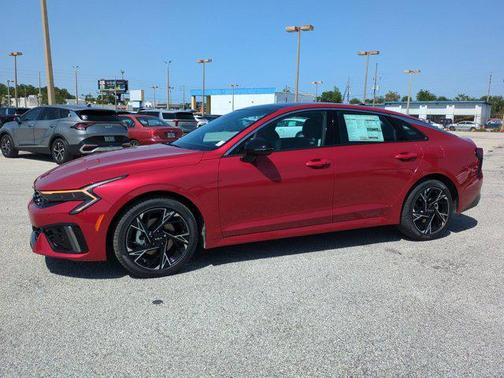2025 Kia K5 GT-Line