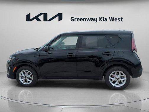 2025 Kia Soul S