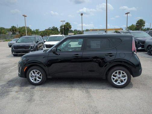 2025 Kia Soul S