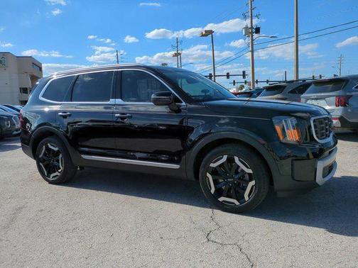 2024 Kia Telluride S