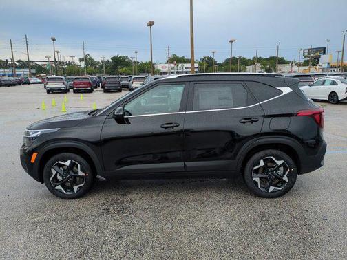 2025 Kia Seltos EX