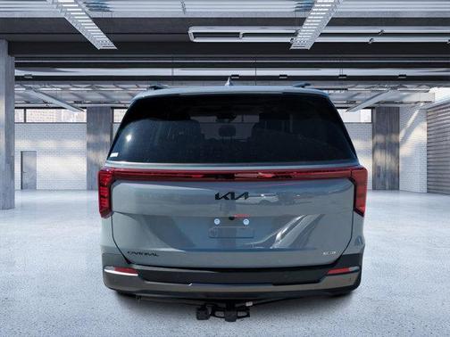 2025 Kia Carnival Hybrid SX
