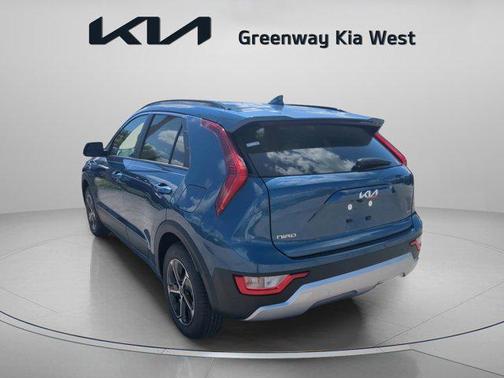 2025 Kia Niro EX