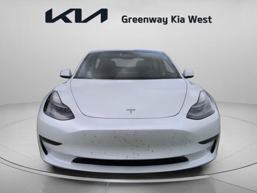 Pearl White Multi-Coat 2023 Tesla Model 3 Standard Range