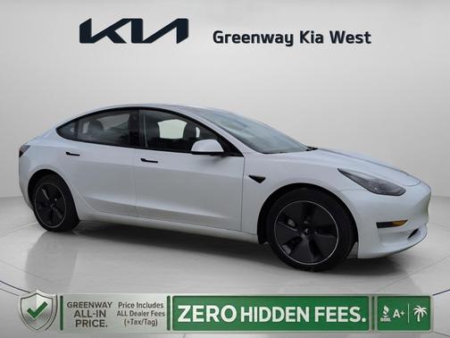 Pearl White Multi-Coat 2023 Tesla Model 3 Standard Range
