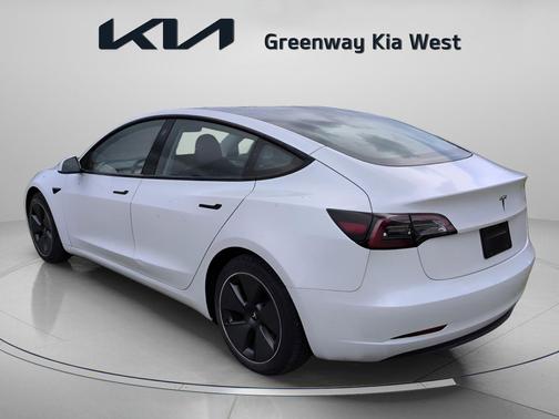 Pearl White Multi-Coat 2023 Tesla Model 3 Standard Range