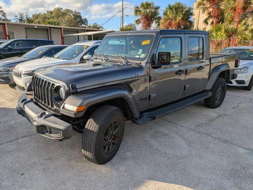 2022 Jeep Gladiator Altitude 4x4