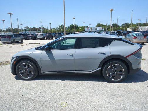2025 Kia EV6 Light Long Range