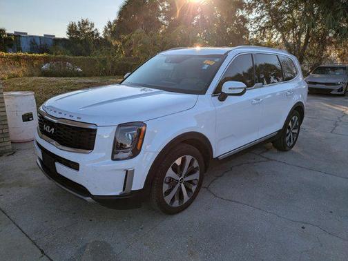 2022 Kia Telluride S