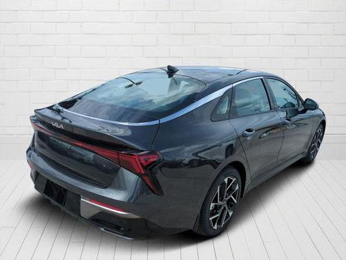 2025 Kia K5 EX
