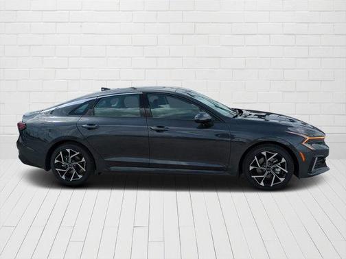 2025 Kia K5 EX