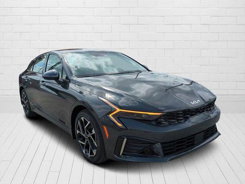 2025 Kia K5 EX