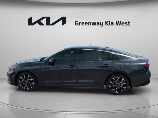 2025 Kia K5 EX