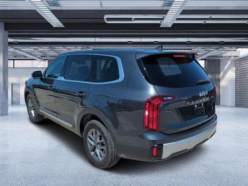 2024 Kia Telluride LX