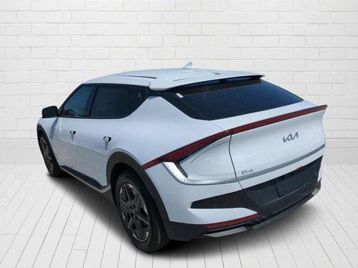 2025 Kia EV6 Light Long Range