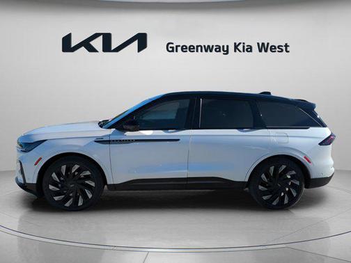 2024 Lincoln Nautilus Reserve