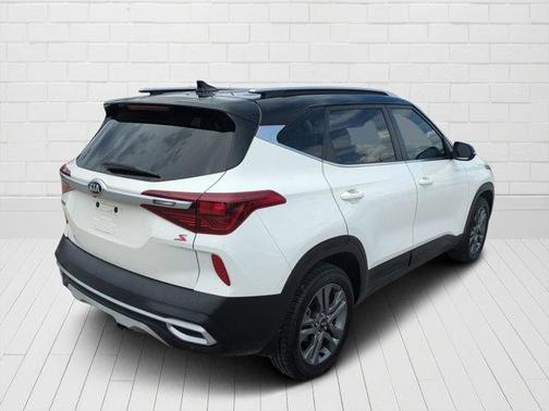 2021 Kia Seltos S