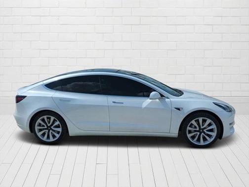 2020 Tesla Model 3 Standard Range