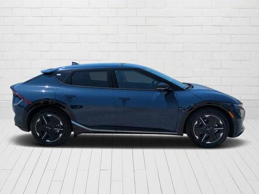 2025 Kia EV6 Wind