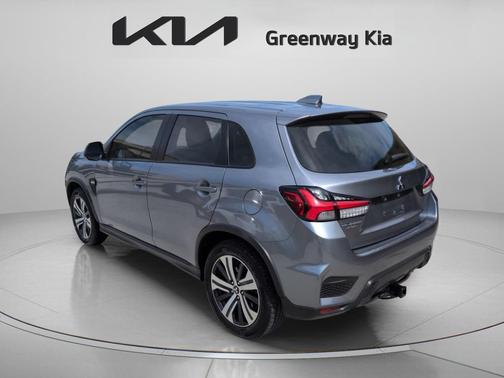 Mercury Gray Metallic 2023 Mitsubishi Outlander Sport 2.0 ES
