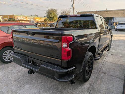 2025 Chevrolet Silverado 1500 Custom