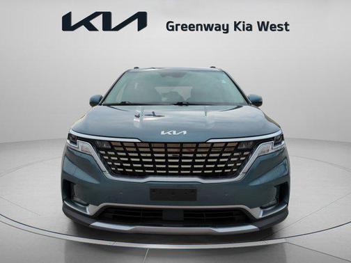 2022 Kia Carnival SX