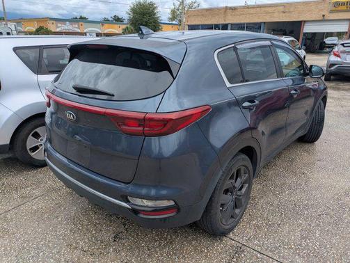 2022 Kia Sportage LX
