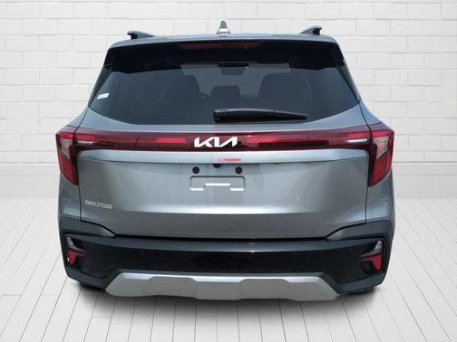 2025 Kia Seltos EX