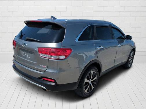 2017 Kia Sorento EX