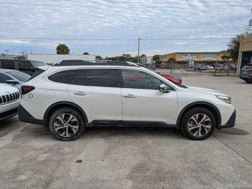 2021 Subaru Outback Touring XT