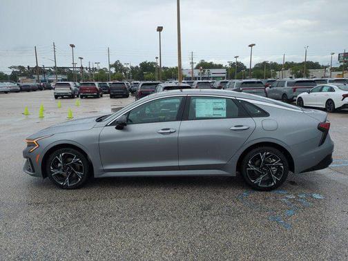 2025 Kia K5 GT-Line