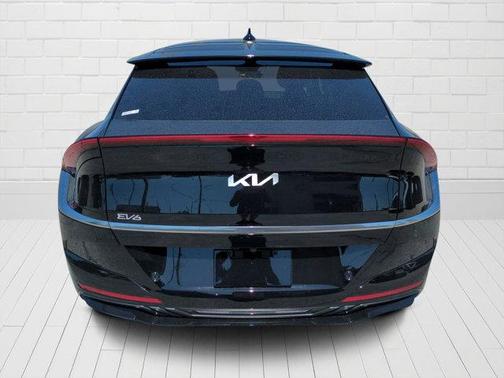 2025 Kia EV6 Wind